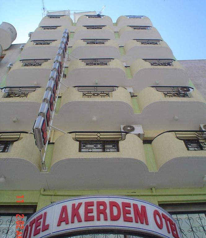 Akerdem Hotel คูซาดาซี ภายนอก รูปภาพ